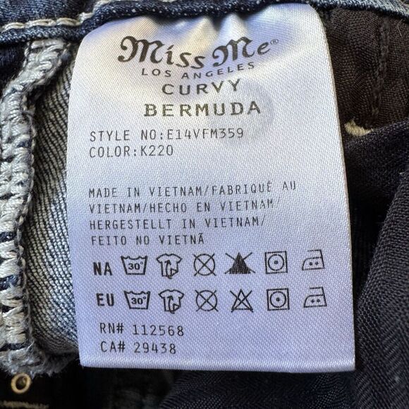 Miss Me Shorts Curvy Bermuda Women’s Size 25 Embellished Embroidered Rhinestone - Picture 5 of 11